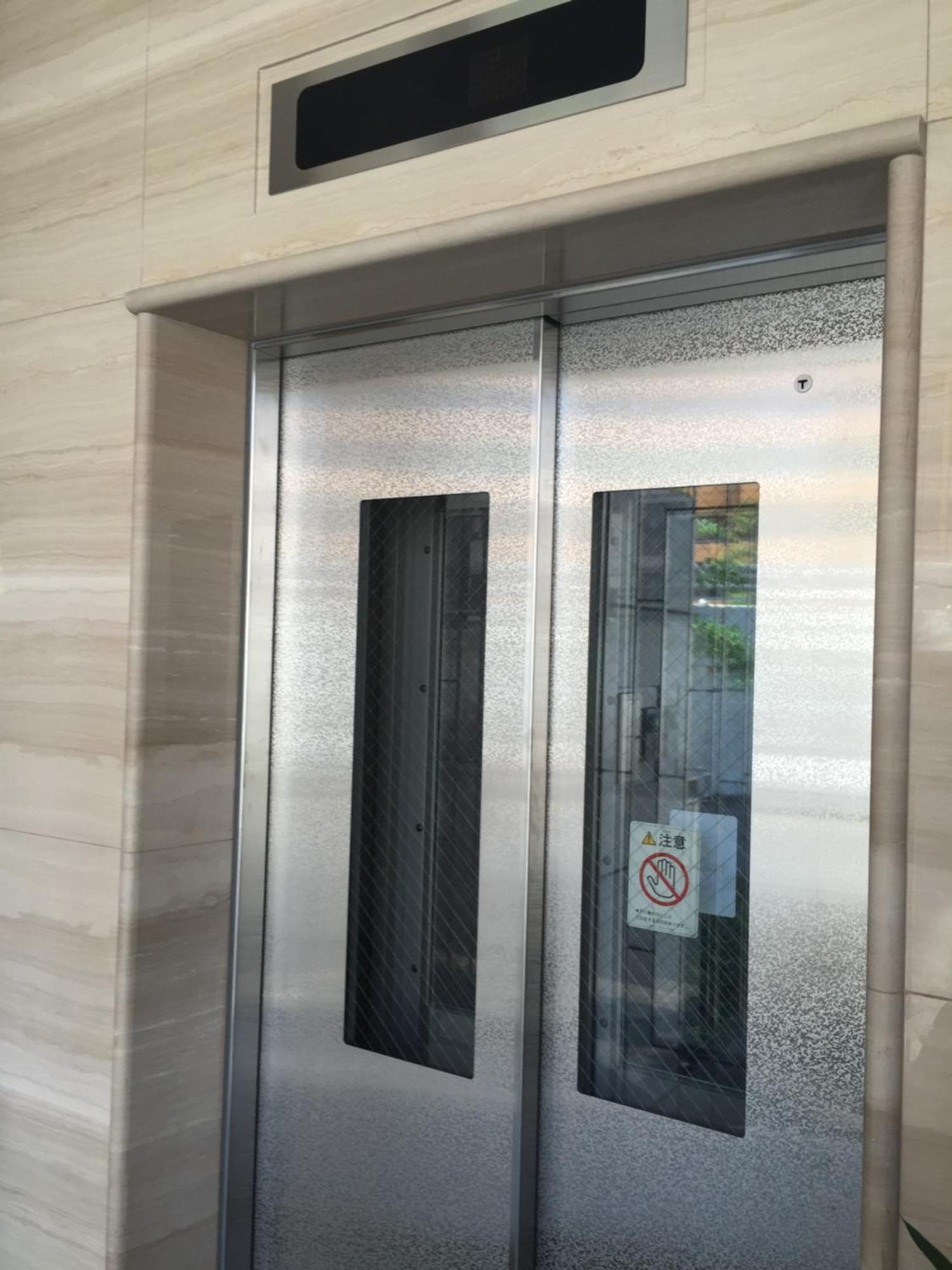 Career Cooporation Hotel Osaka Eksteriør billede