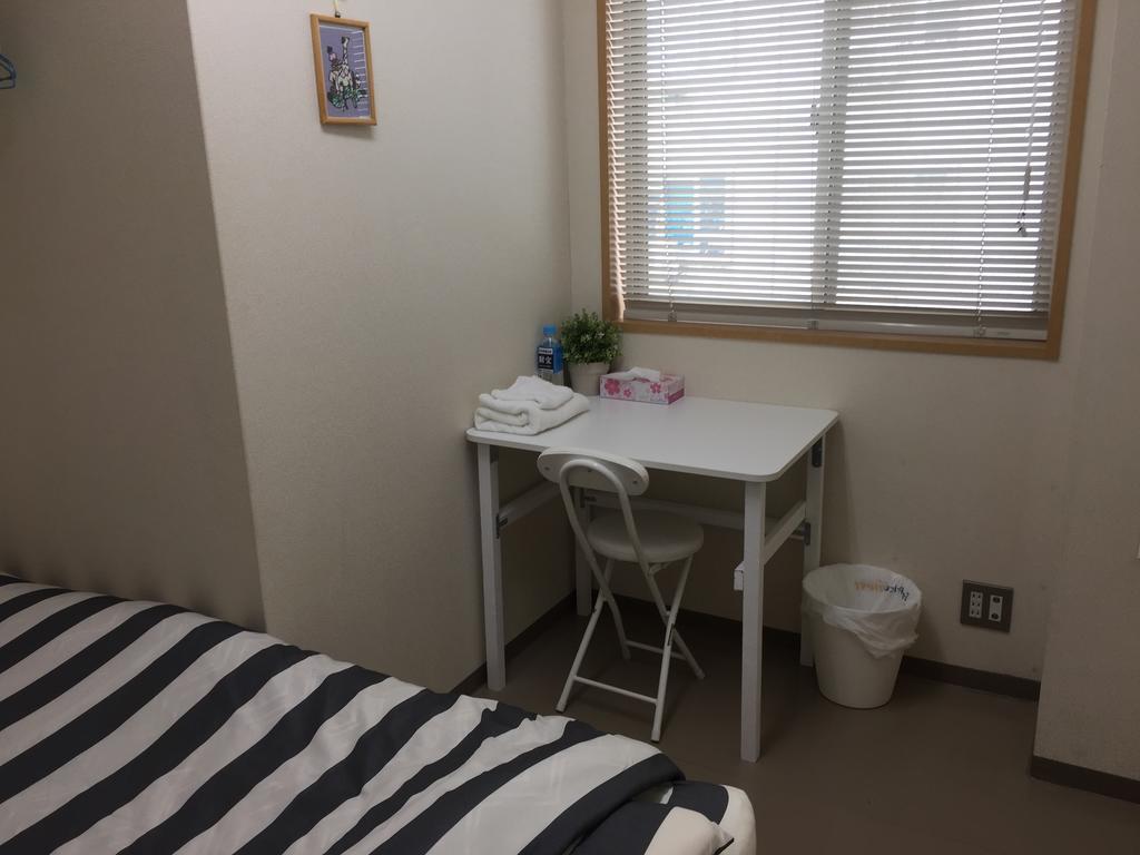 Career Cooporation Hotel Osaka Eksteriør billede