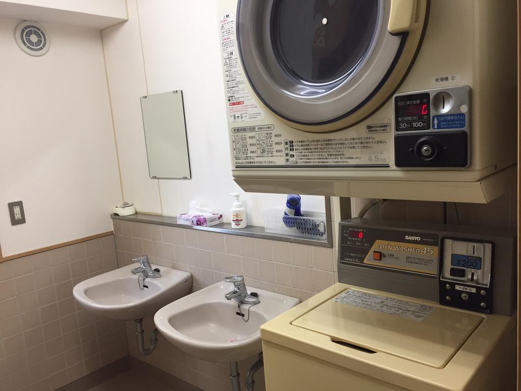 Career Cooporation Hotel Osaka Eksteriør billede